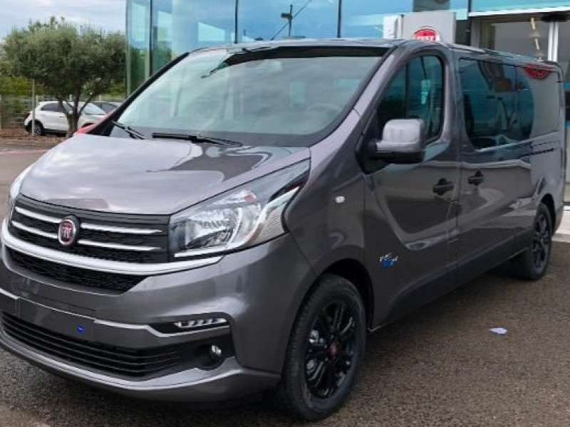 A picture of this transfer company's vehicle