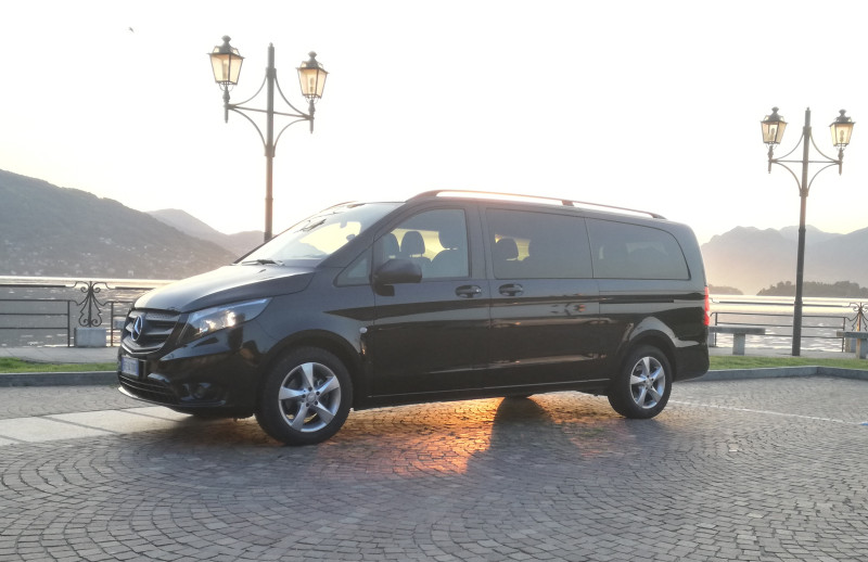 A picture of this transfer company's vehicle