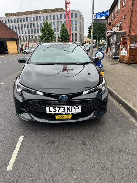 A picture of this transfer company's vehicle