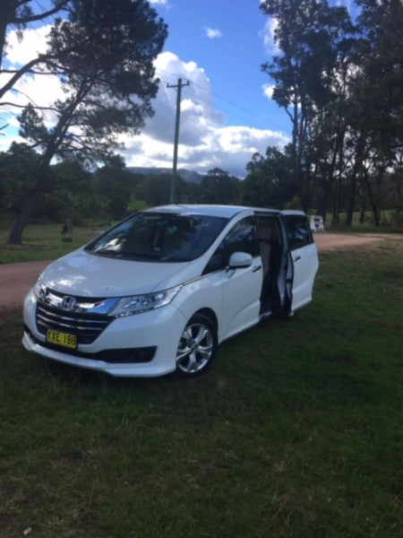 A picture of this transfer company's vehicle