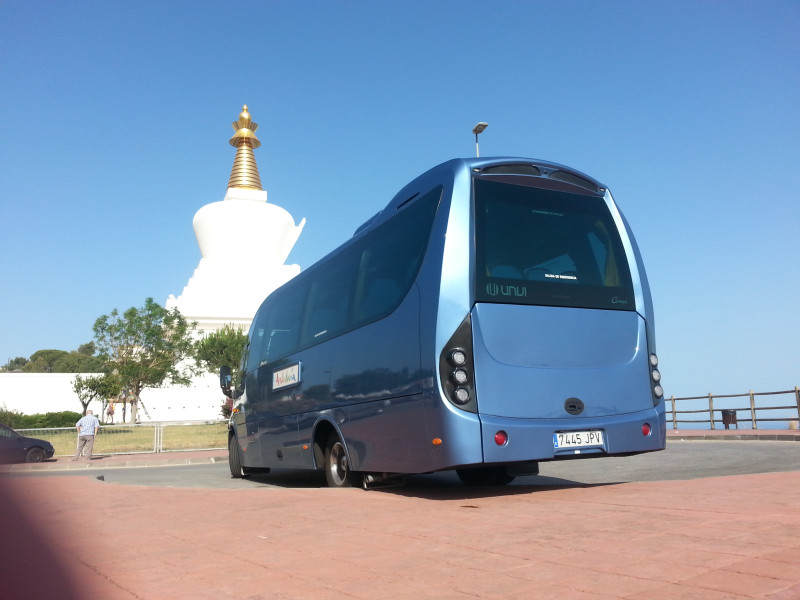 A picture of this transfer company's vehicle
