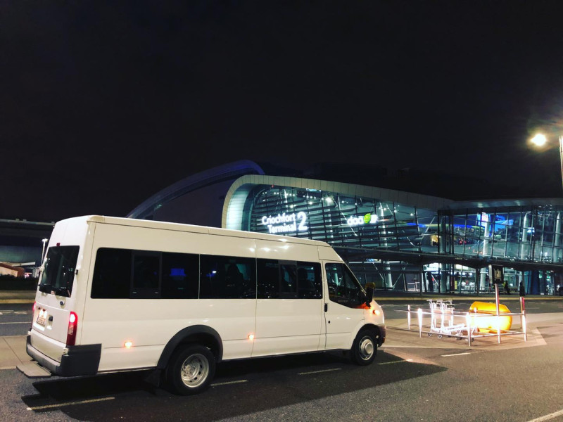 A picture of this transfer company's vehicle