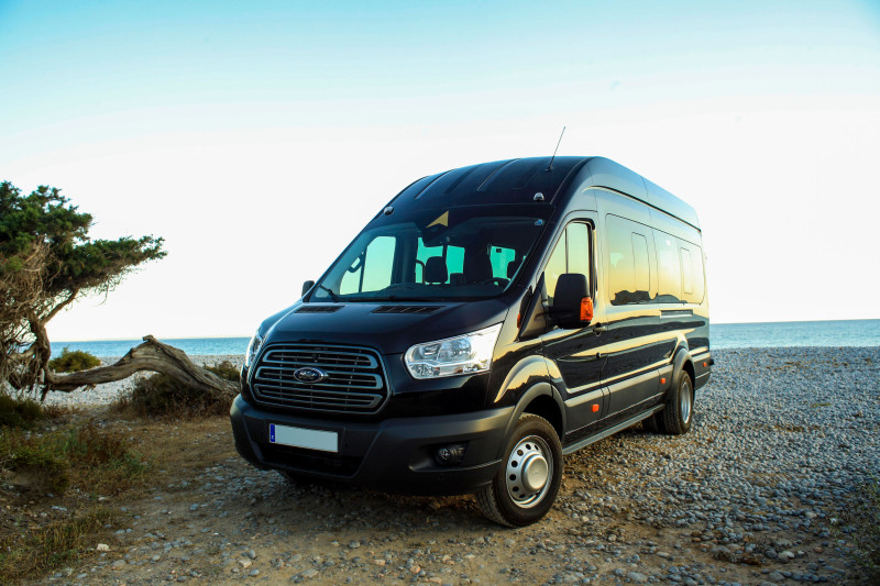 A picture of this transfer company's vehicle