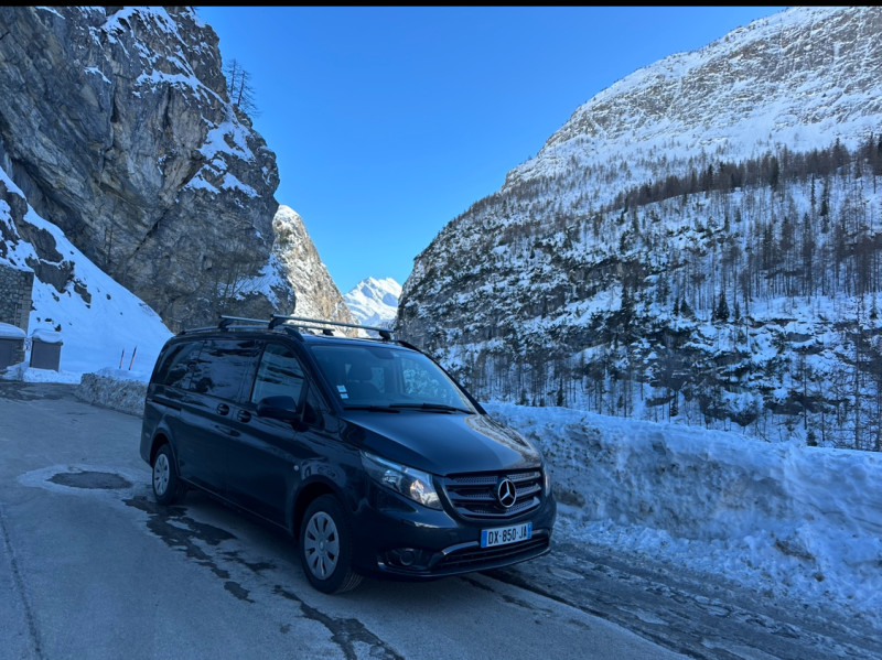 A picture of this transfer company's vehicle