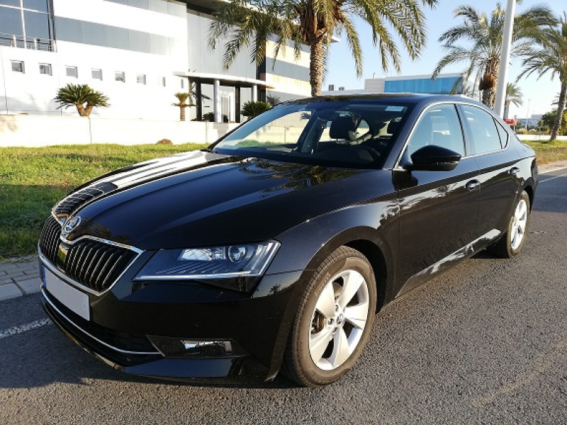 A picture of this transfer company's vehicle