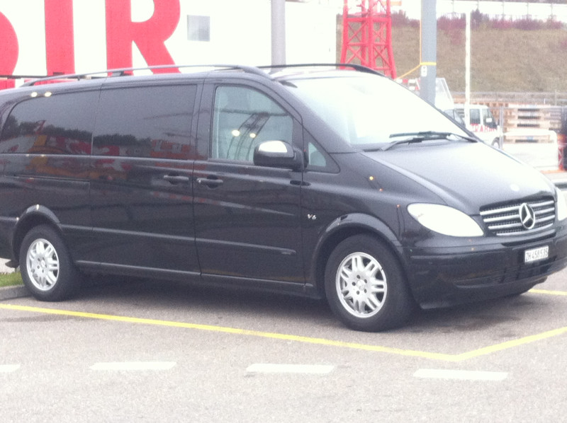 A picture of this transfer company's vehicle