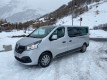 A picture of this transfer company's vehicle