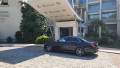 A picture of this transfer company's vehicle